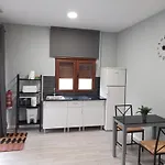Estudios El Puntual De بيت شباب