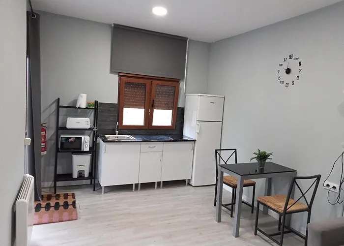 Estudios El Puntual De Hostal *