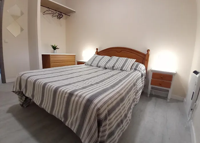 Estudios El Puntual De Hostal