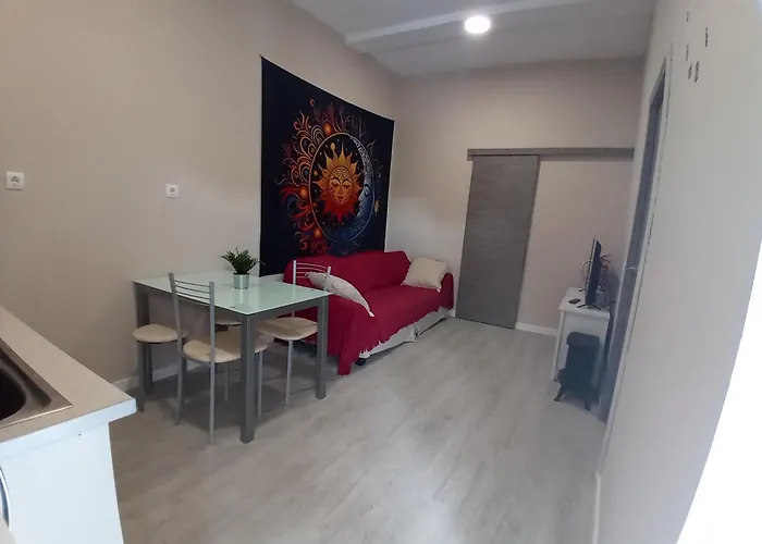 Estudios El Puntual De * Romillo